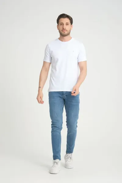 Erkek Beyaz Bisiklet Yaka T-Shirt Rahat Kalıp Regular %100 Pamuk